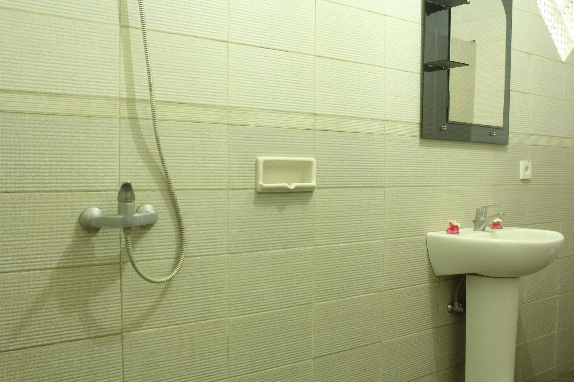 קוטה לומבוק Berlian Inn מראה חיצוני תמונה